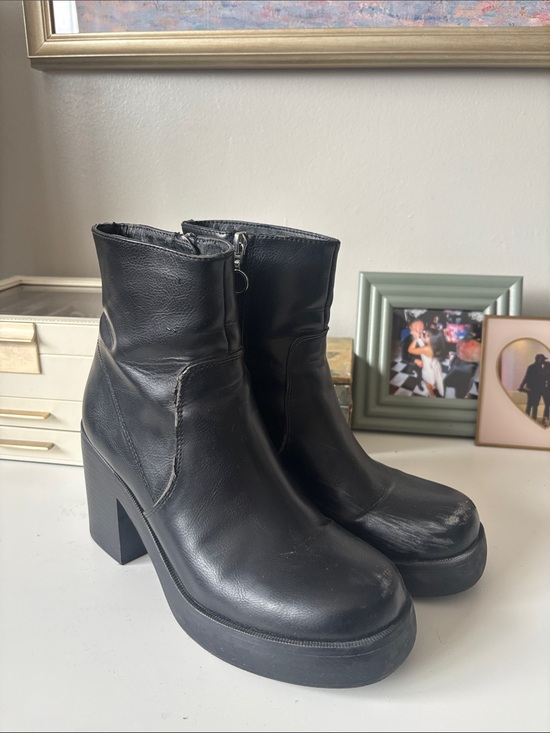 Dirty Laundry Shoes - Dirty Laundry Black Platform Ankle Booties